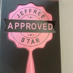 New in box Jeffree Star hand mirror